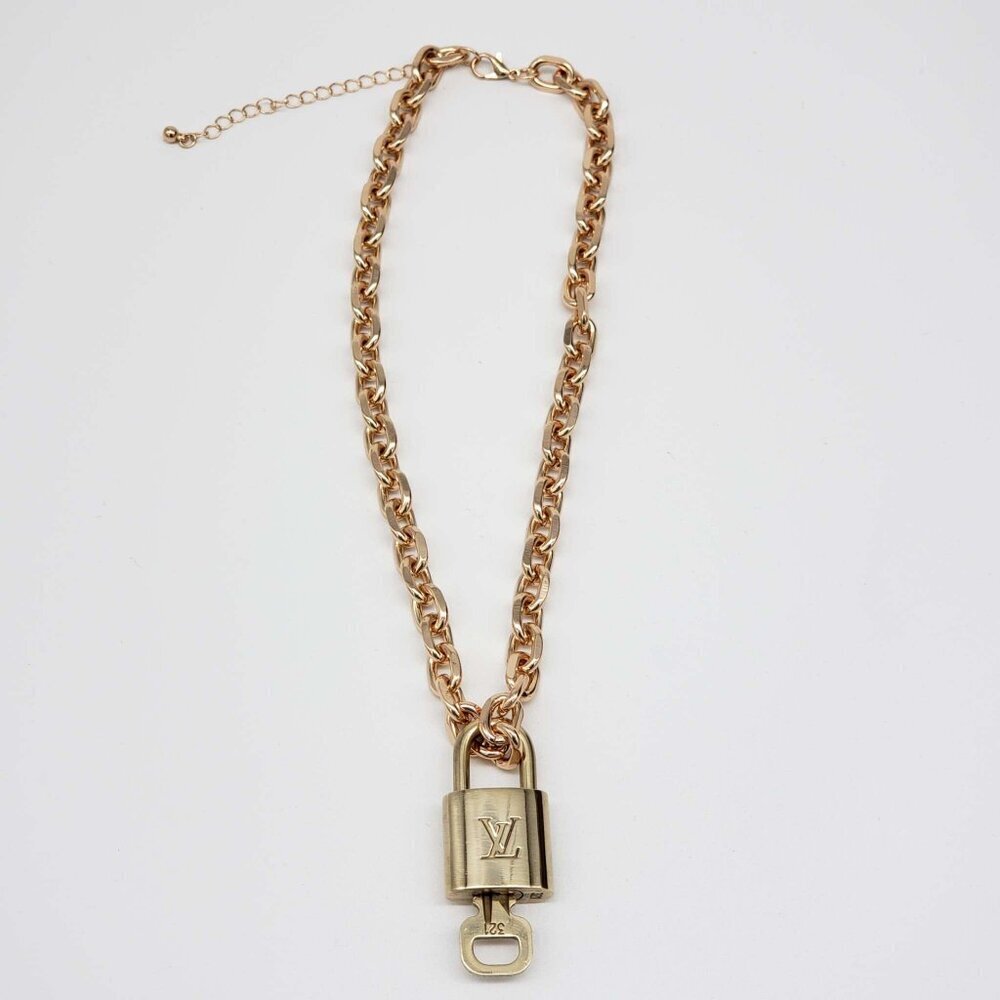100% Auth Louis Vuitton Lock & Key with Unbranded Gold Plated Chain Necklace